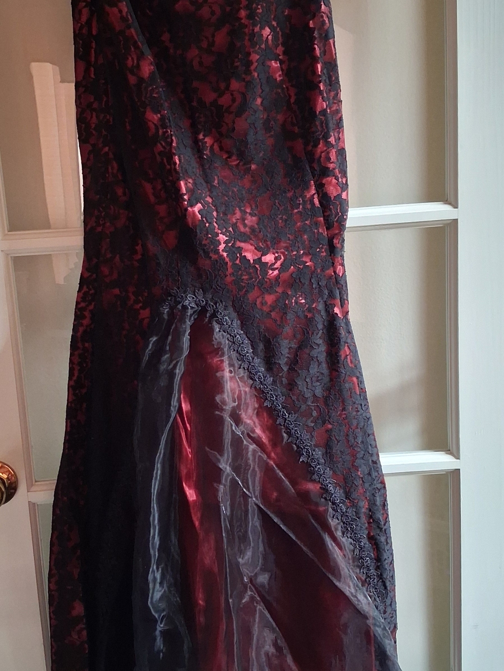 Source Unknown Black Lace Overlay Red Satin Prom Gown